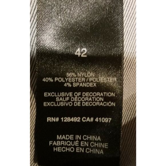 Greg Norman Men's NWT Size 42 Performance Fabric Golf Shorts Grey Super Comfort - Picture 6 of 6